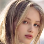 Profile picture of Sarah09